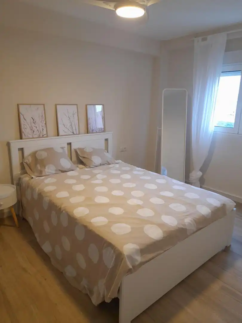 Bedroom of Flat for rent in Cartagena ciudad