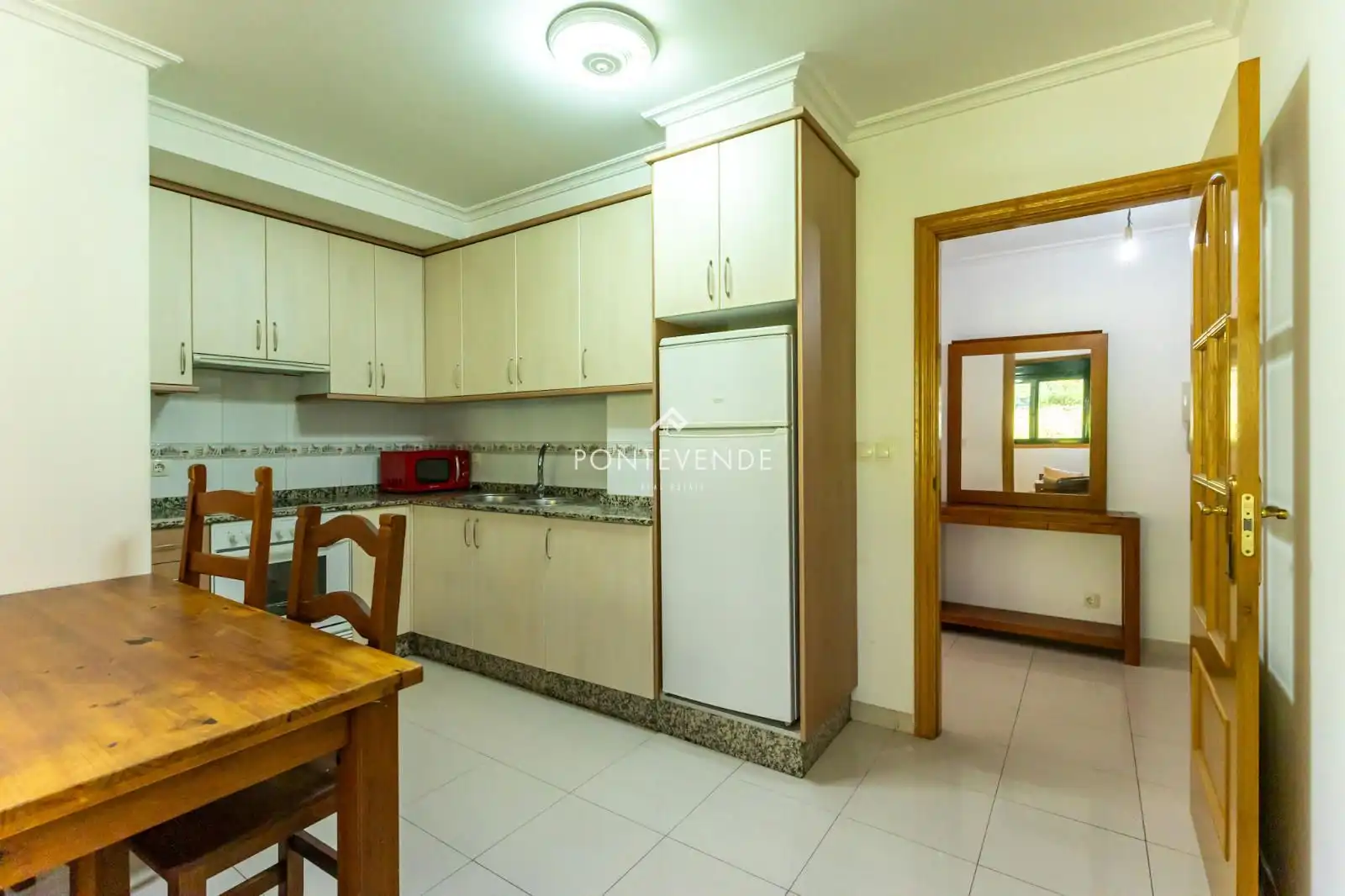 Cocina de Piso en venta en Poio con Terraza y Amueblado