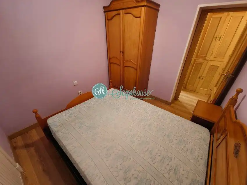 Bedroom of Flat for sale in Segovia  with Heating, Terrace and Furnished