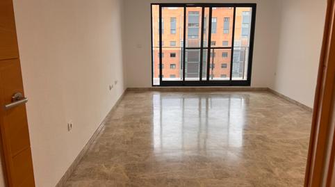 Foto 4 de Pis de lloguer a Calle Granja de Rocamora, Garbinet - Parque de las Avenidas, Alicante