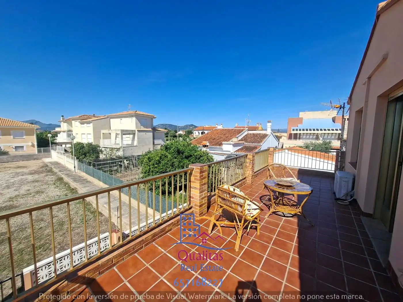 Terraza de Casa o chalet de alquiler en Oliva con Aire acondicionado, Jardín privado y Terraza