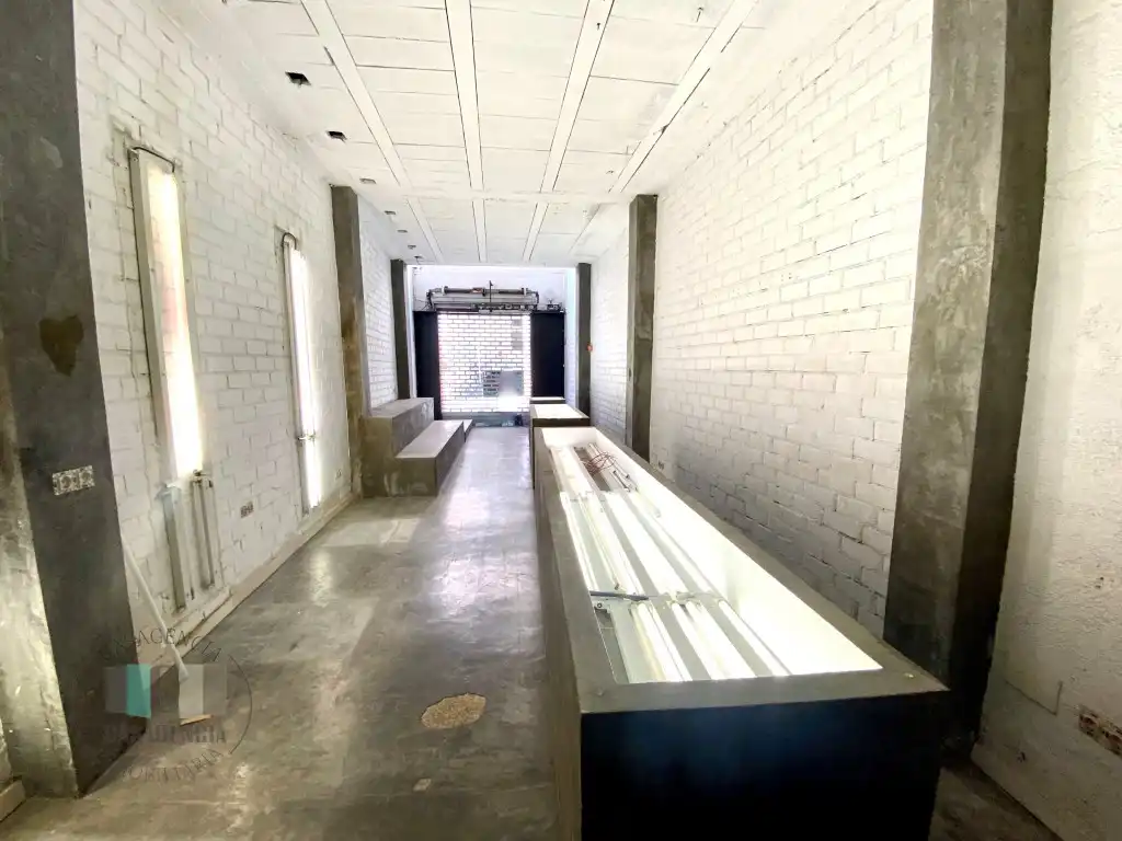 Local comercial de lloguer a Carrer d'Alloza, 60, imagen 3