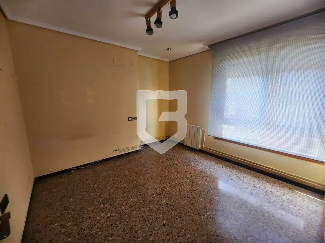 Flat with terrace for sale in Piscinas, imagen 19