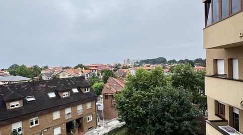 Foto 5 de Piso en venta en Calle Alcalde Luis Treillard, 2, Salinas, Castrillón