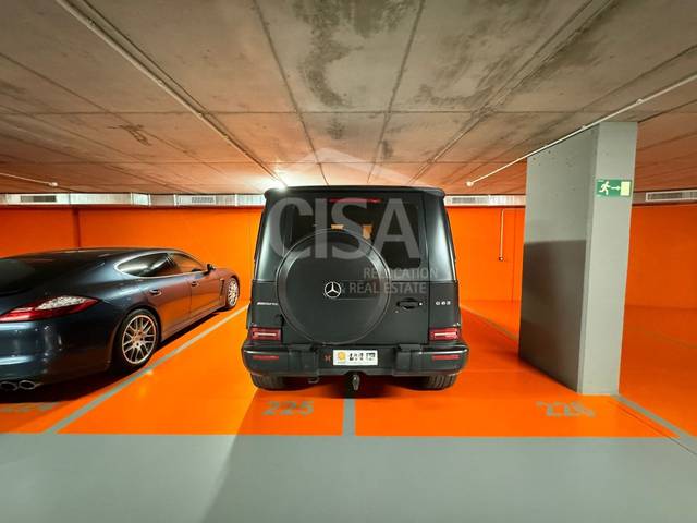 Garaje en Venta en Av. de les Nacions Unides, 16, 16 en Les Escaldes