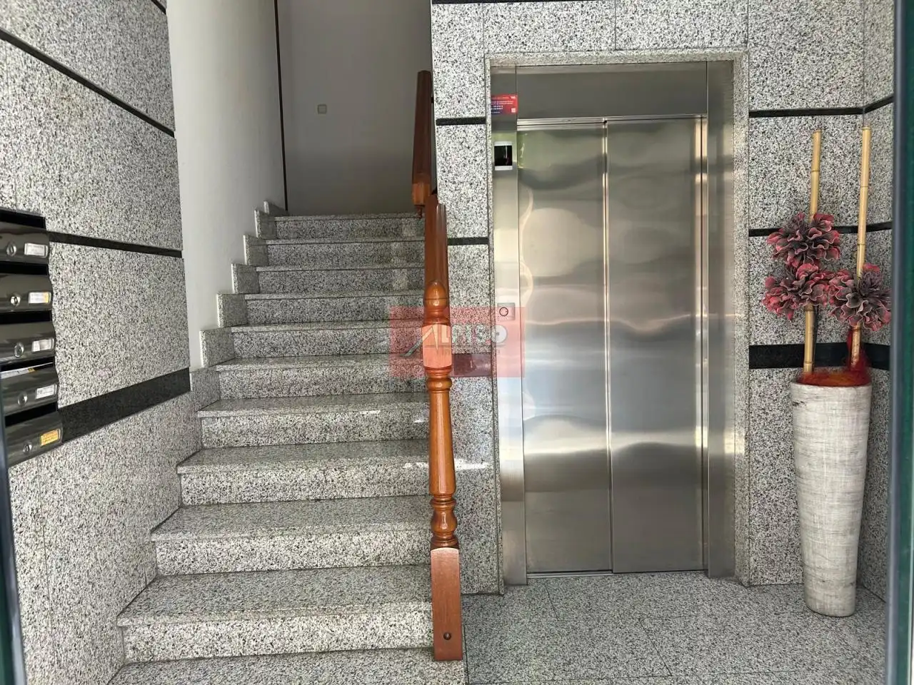 Apartament en venda en Ourense Capital  amb Calefacció i Terrassa