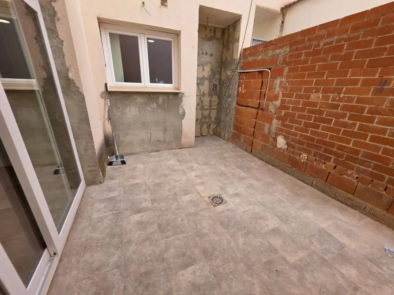 Casa adosada en venta en Pozo Cañada con Calefacción y Piscina comunitaria