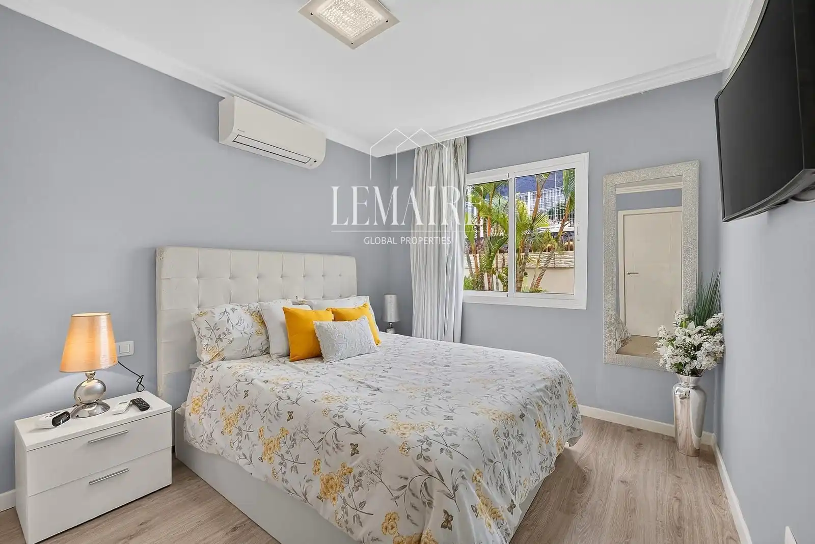 Bedroom of Houses for sale in Adeje  with Air Conditioner, Terrace and Storage room