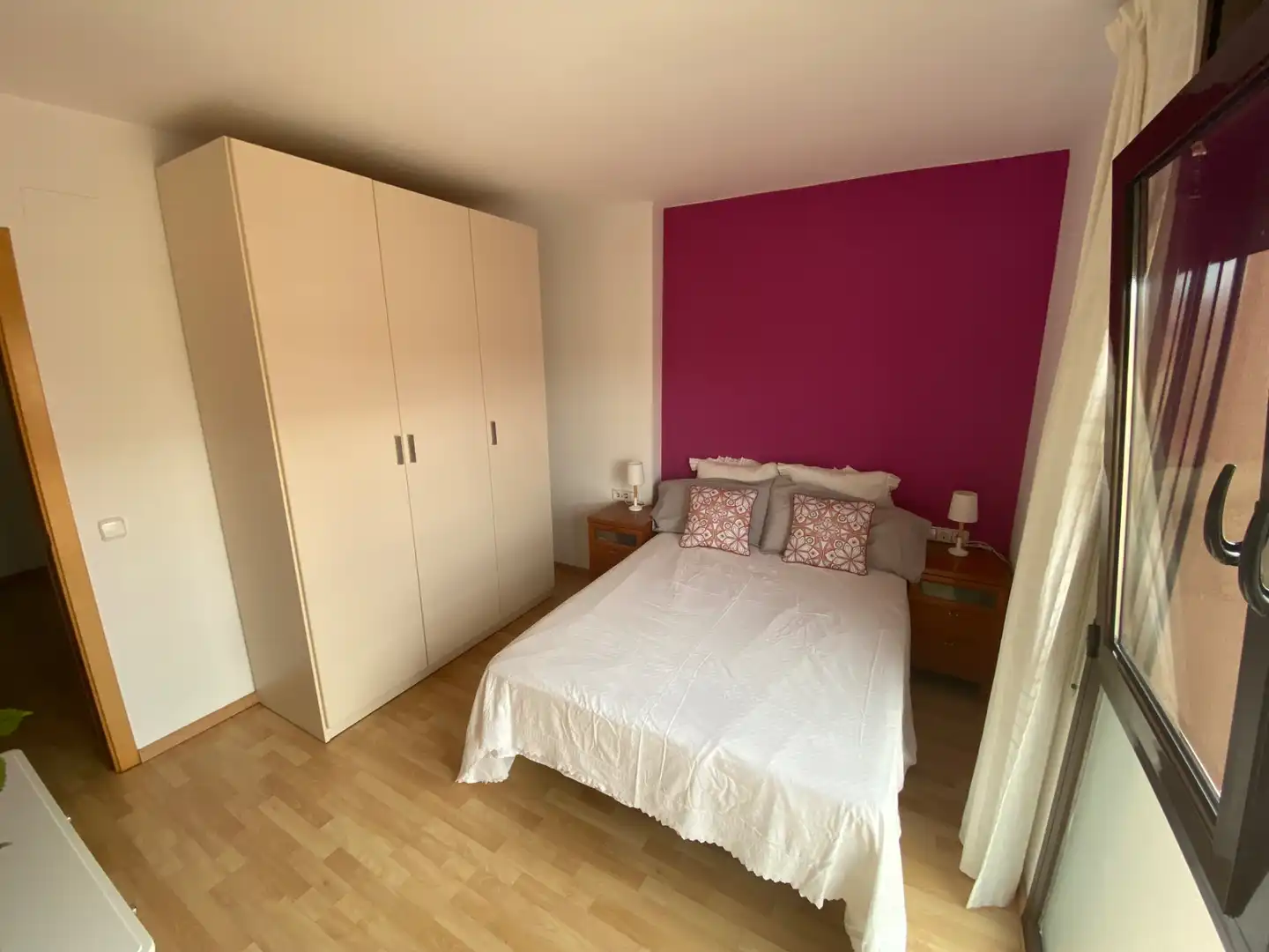 Habitación de Ático en venta en Girona con Aire acondicionado, Calefacción y Amueblado
