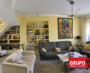 Living room of Single-family semi-detached for sale in Fortaleny  with Air Conditioner, Terrace and Balcony