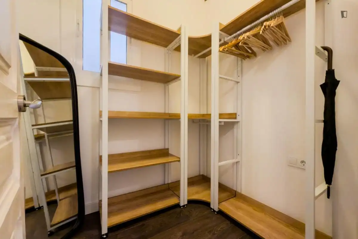 Schlafzimmer von Wohnungen zur Miete in Barcelona mit Klimaanlage, Heizung und Möbliert