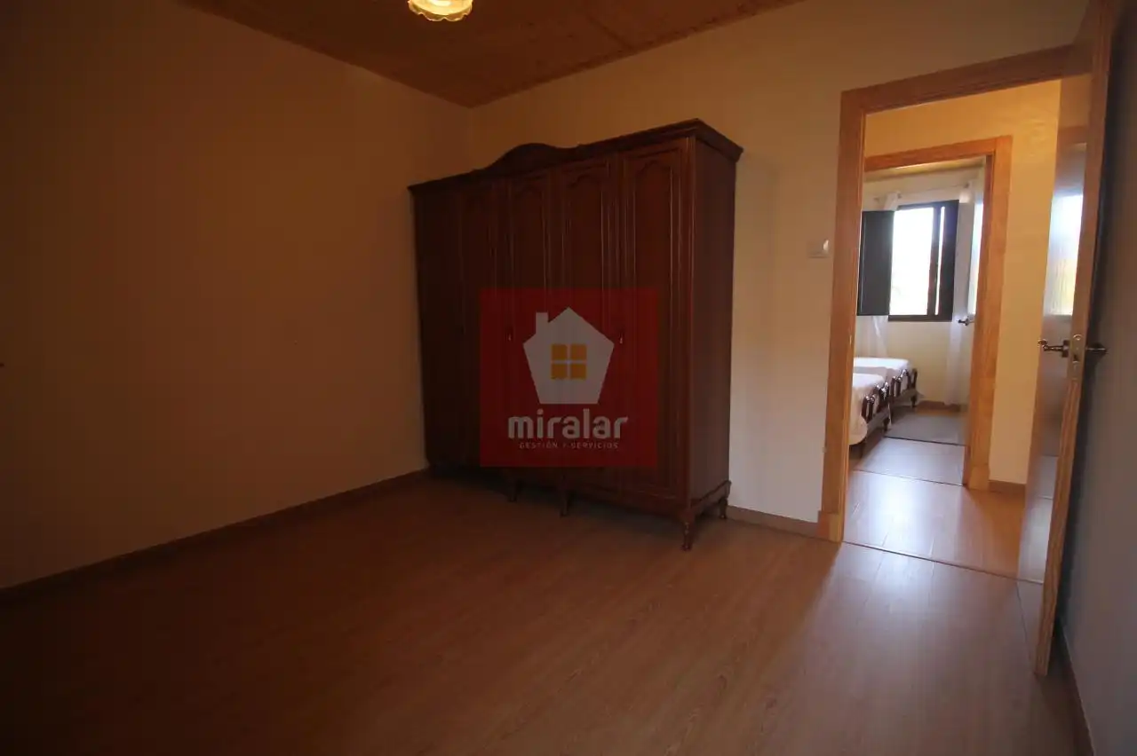 Bedroom of Houses for rent in As Neves    with Storage room, Furnished and Balcony