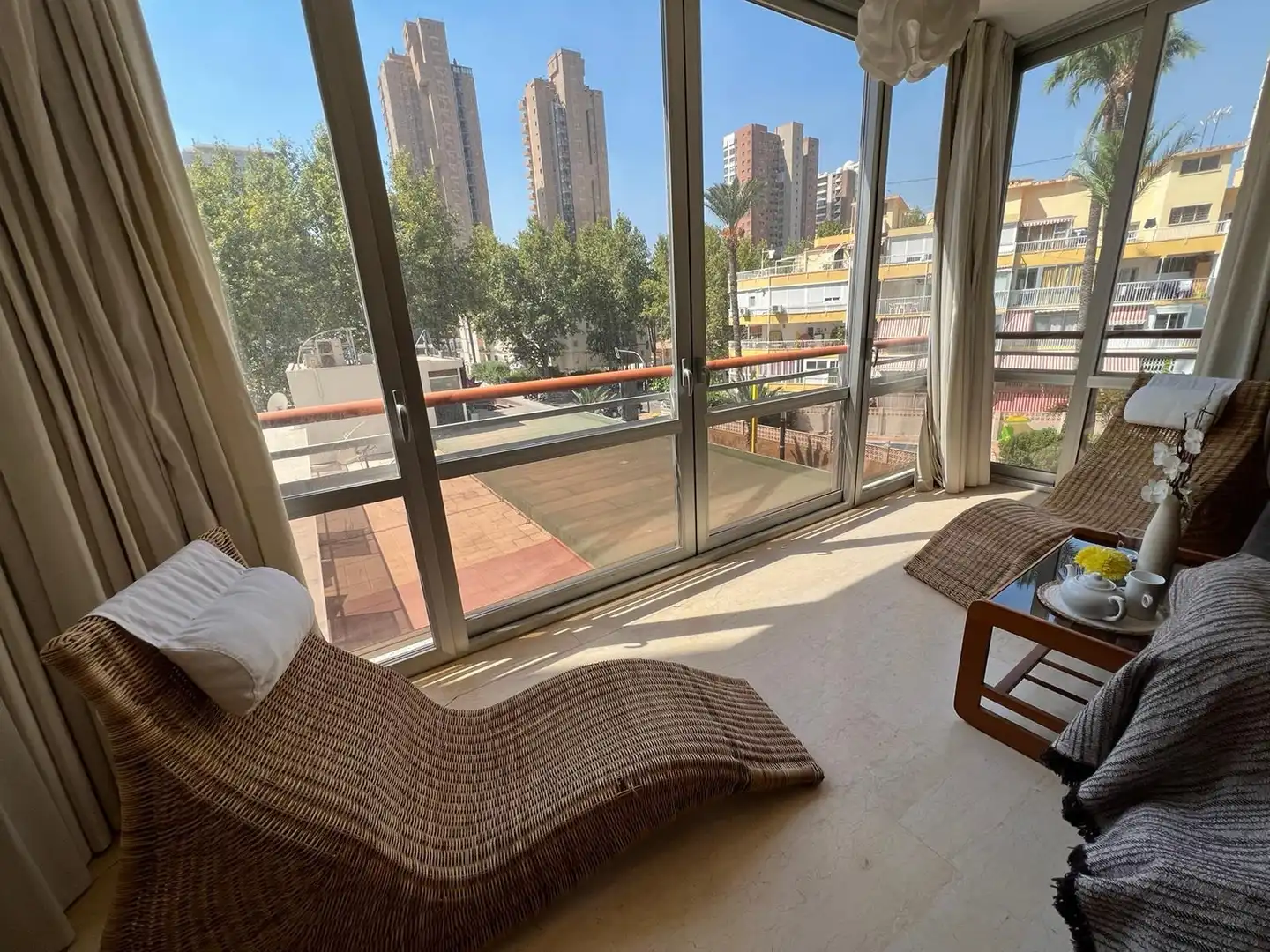 Apartament amb piscina de lloguer a Playa de Levante