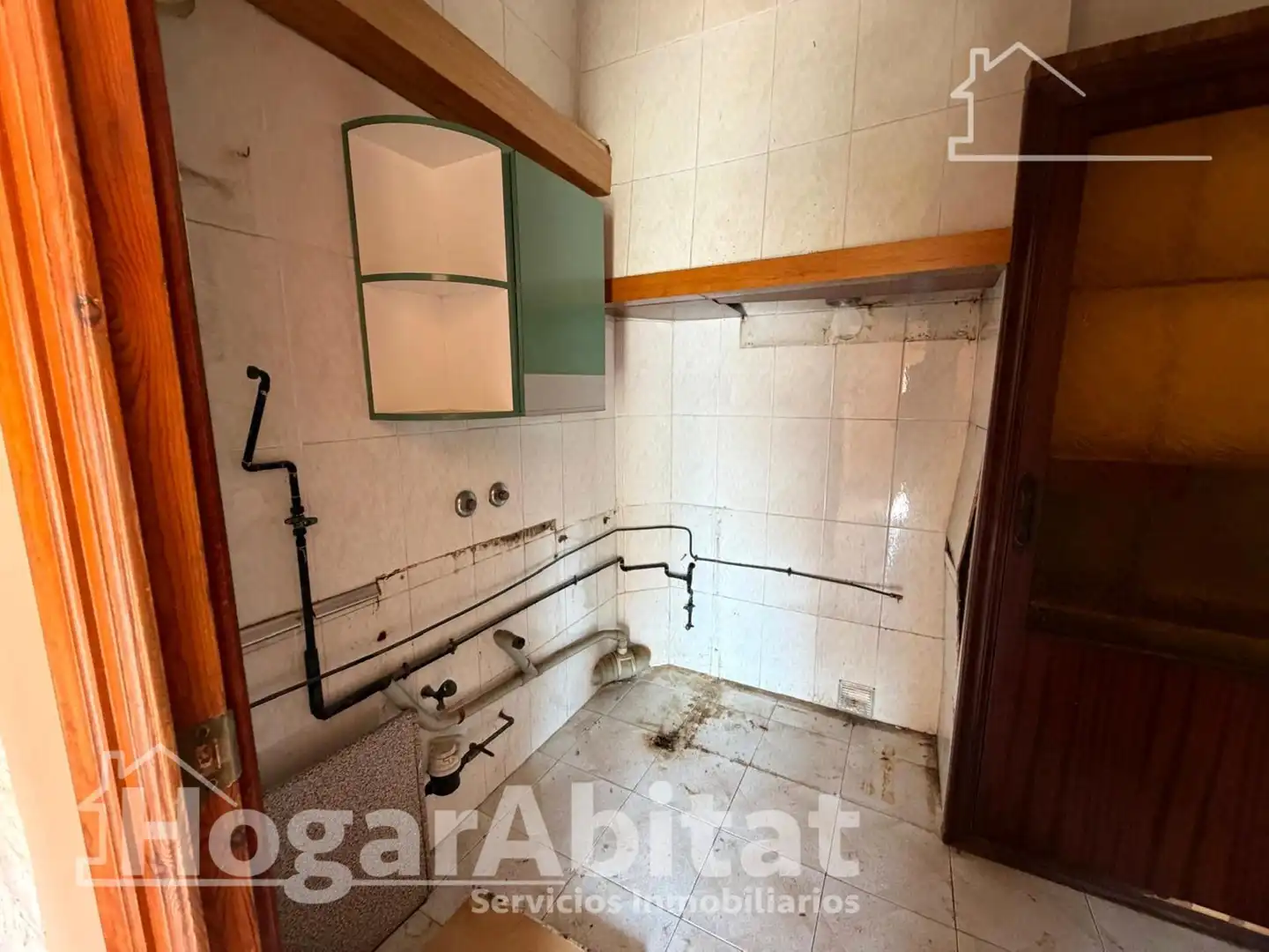 Cocina de Piso en venta en Valencia con Trastero y Balcón