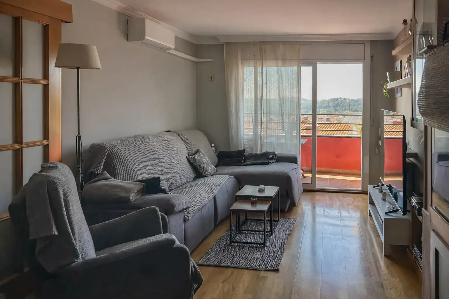 Sala de estar de Piso en venta en Esparreguera con Aire acondicionado, Calefacción y Parquet
