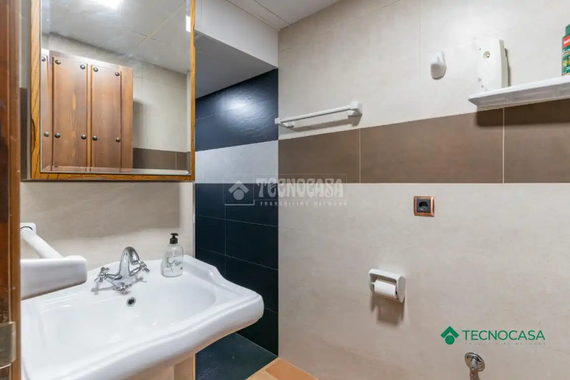 Bathroom of Flat for sale in Roquetas de Mar