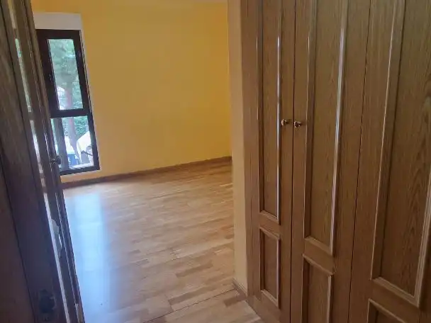 Schlafzimmer von Wohnung zum Verkauf in Las Rozas de Madrid mit Klimaanlage, Terrasse und Schwimmbad