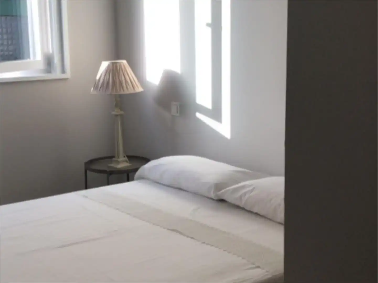 Habitación de Piso en venta en Zaragoza con Aire acondicionado, Trastero y Piscina