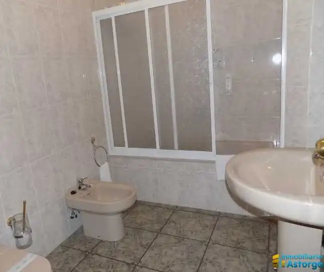 Baño de Edificio en venta en Brazuelo