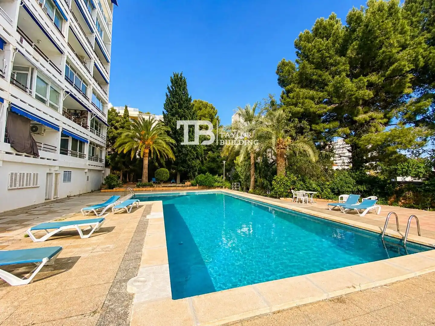 Vista exterior de Piso en venta en  Palma de Mallorca con Terraza, Piscina y Balcón