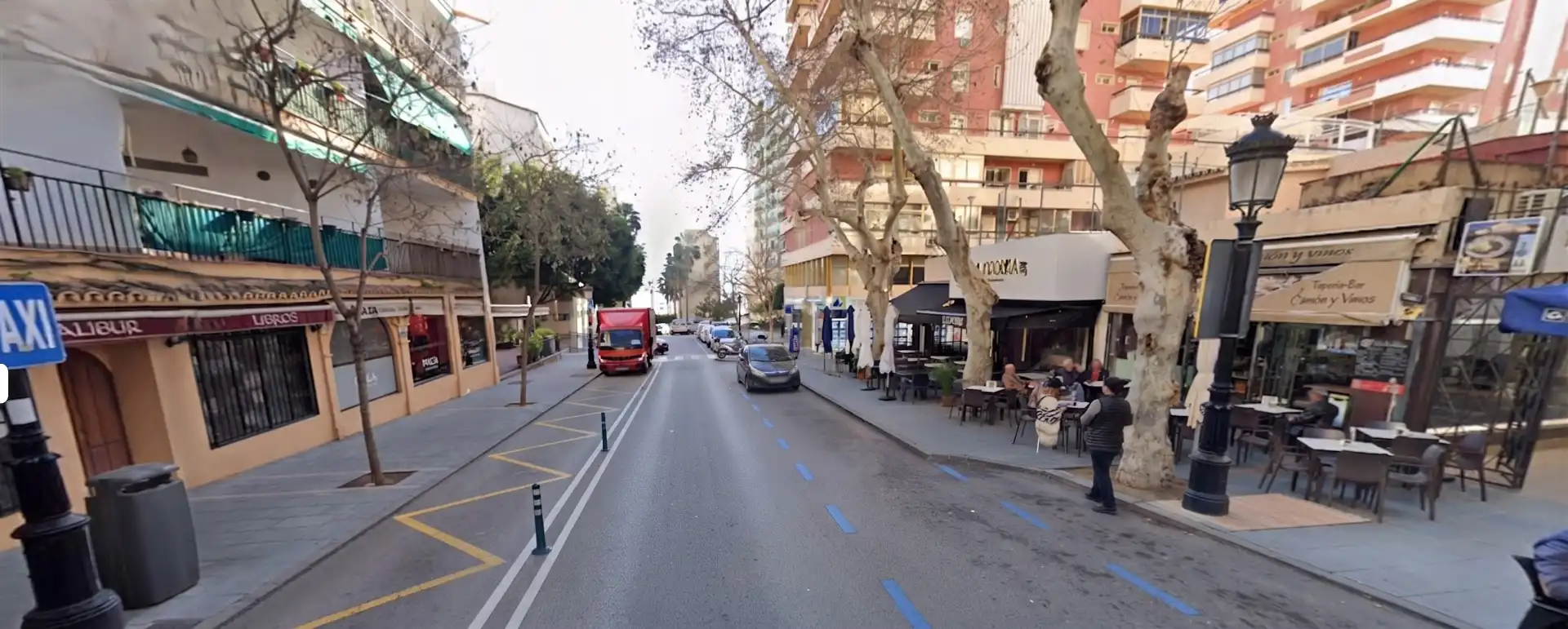 Außenansicht von Geschaftsraum zur Miete in Marbella mit Alarm