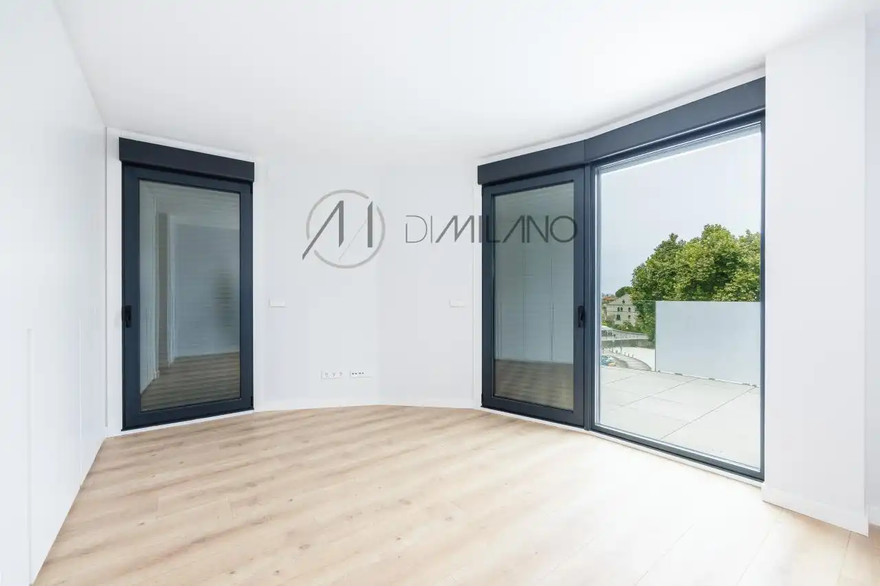 Sala de estar de Ático en venta en Vigo  con Calefacción, Terraza y Piscina