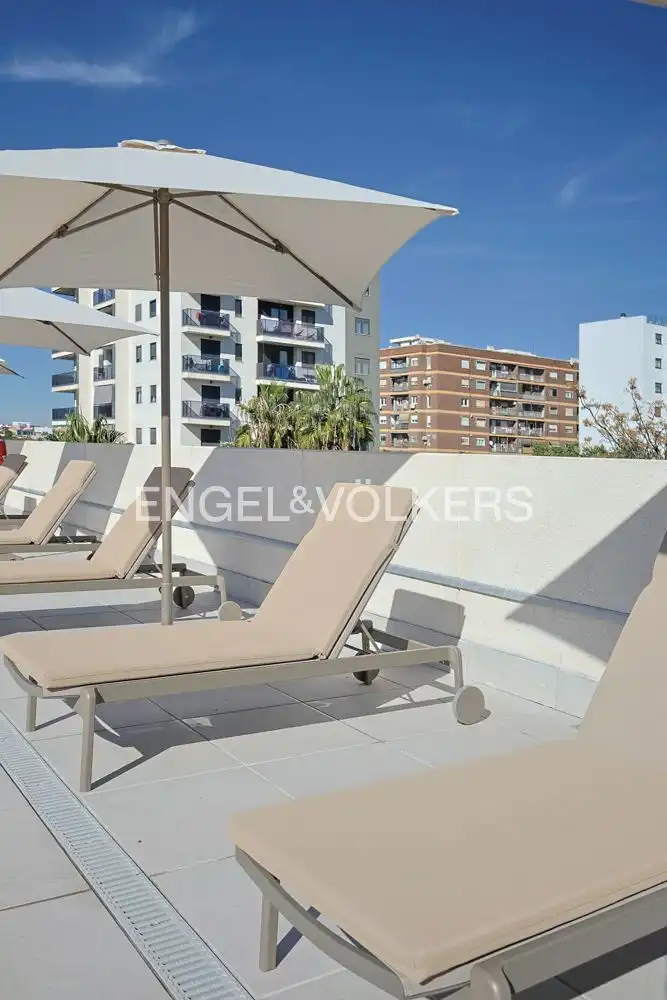 Terrassa de Pis de lloguer en Valencia amb Aire condicionat, Calefacció i Parquet