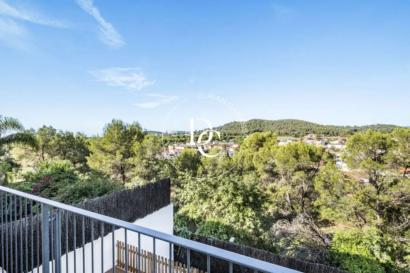 Exterior view of Houses for rent in Vallpineda - Rocamar