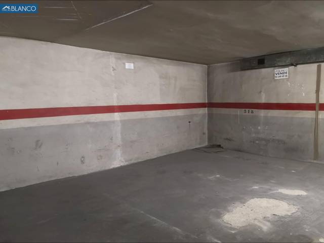 Garaje en Venta en Collblanc