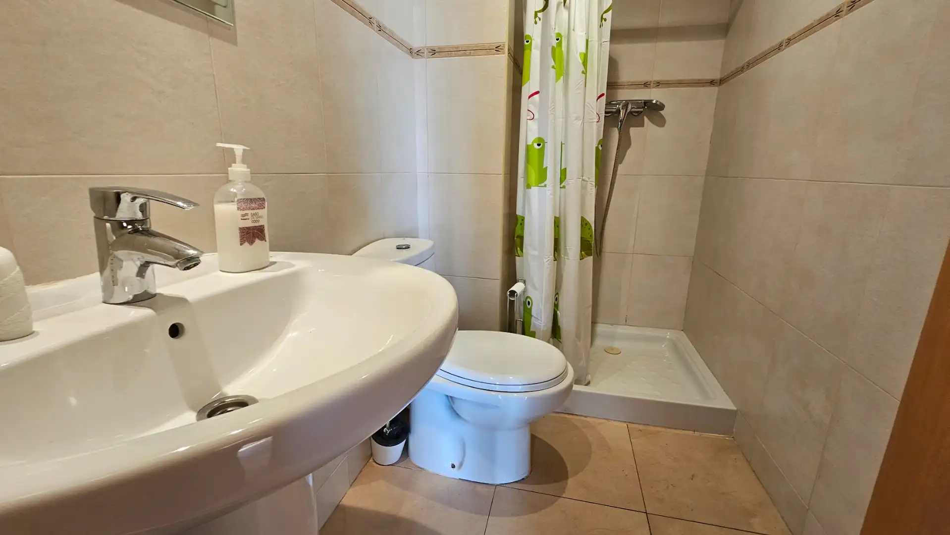 Bany de Pis en venda en Sabadell amb Aire condicionat, Calefacció i Parquet
