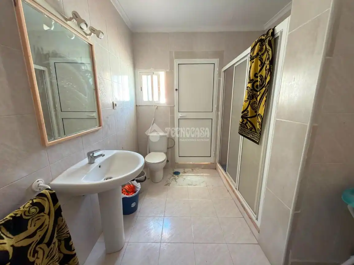 Baño de Casa adosada en venta en Antequera con Aire acondicionado, Terraza y Trastero