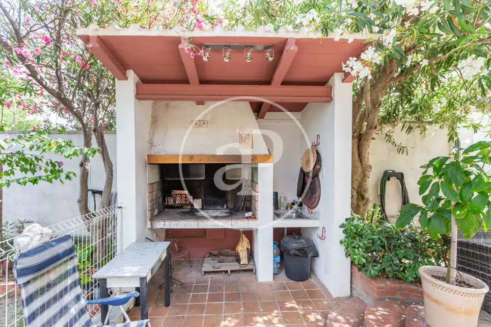 Casa o chalet en venta en Chiva con Aire acondicionado, Calefacción y Jardín privado