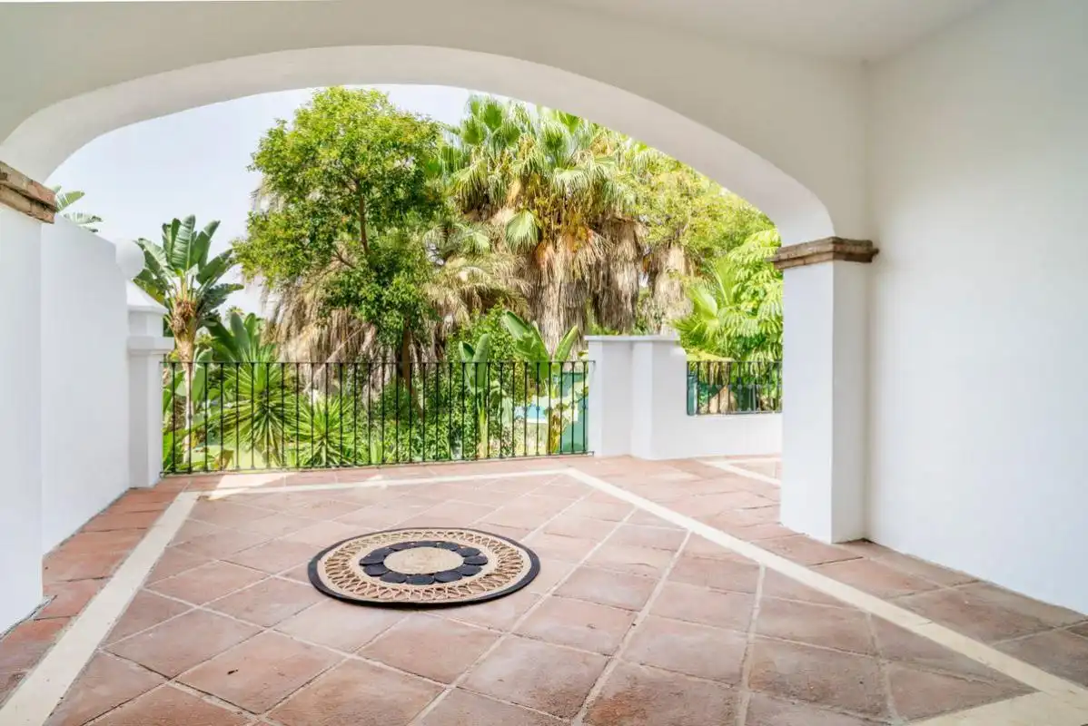 Piso en venta en Marbella con Aire acondicionado, Calefacción y Jardín privado