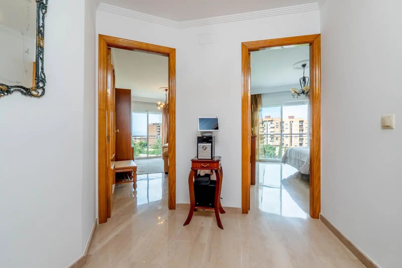 Flat for sale in Granada  with Air Conditioner, Furnished and Balcony