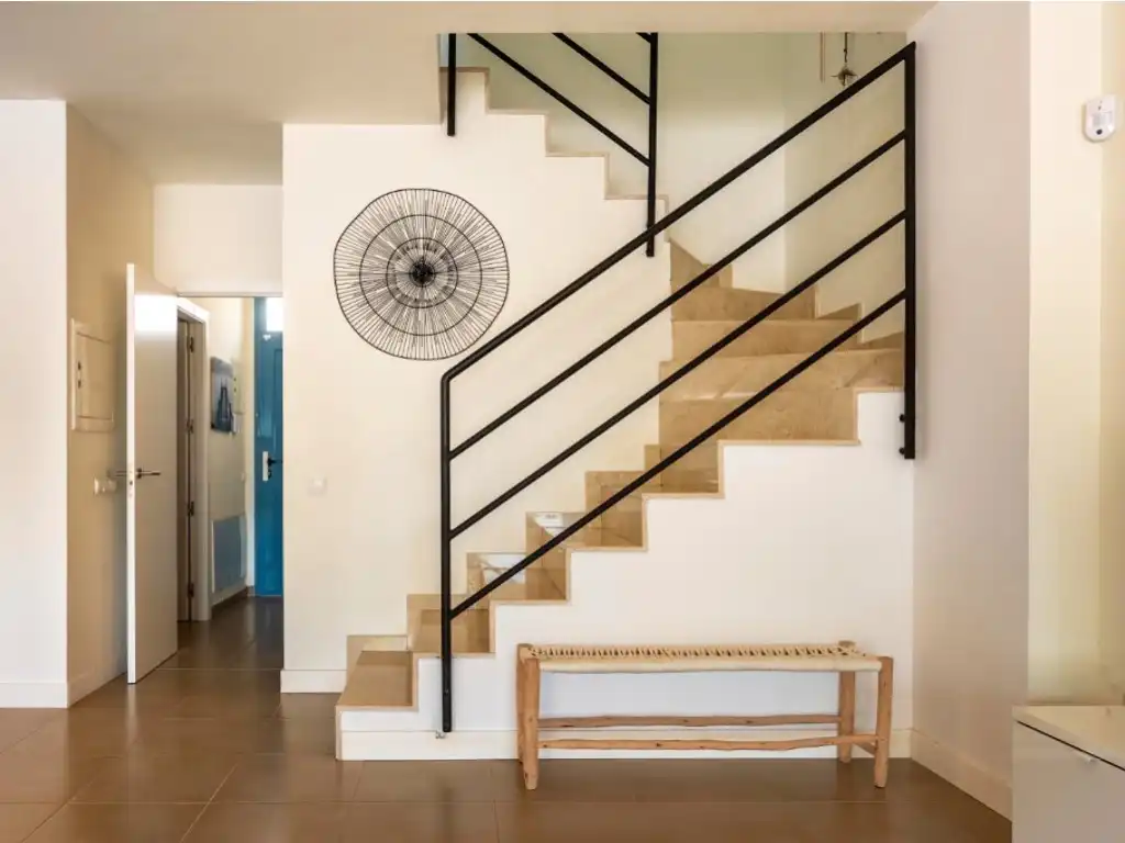 Casa adosada en venta en Sant Josep de sa Talaia con Terraza
