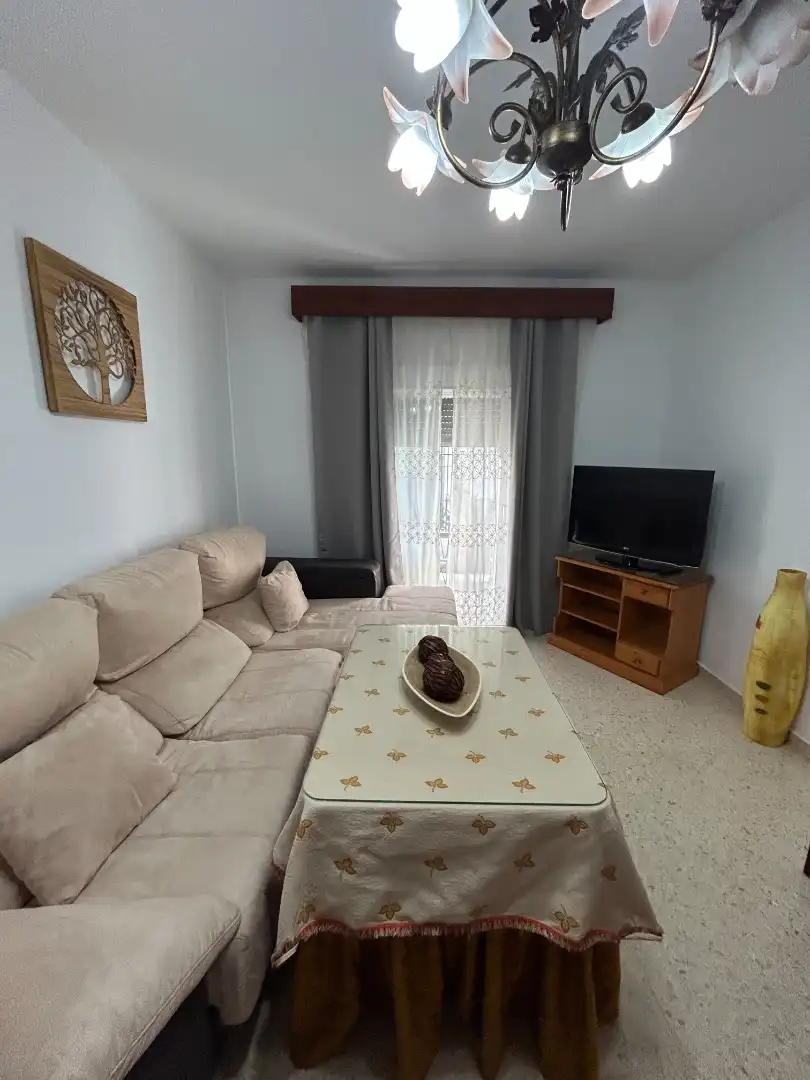 Casa a schiera con balcone in vendita a Calle Mío Cid