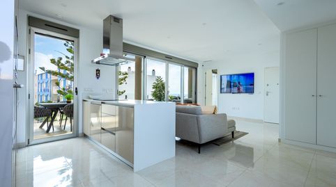 Foto 3 de Ático en venta en N/a, Zona Playa de los Locos, Torrevieja