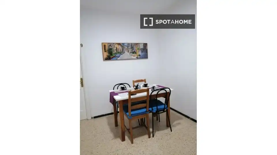 Room in Juan XXIII