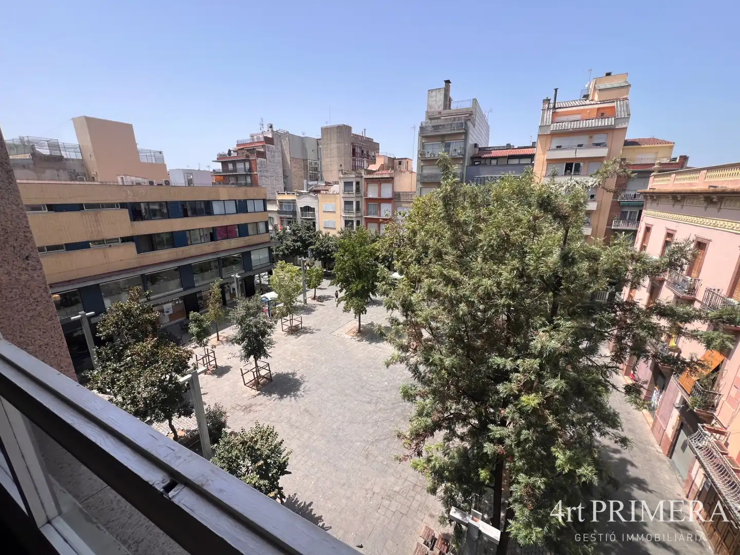 Vista exterior de Pis en venda en Granollers amb Calefacció i Balcó