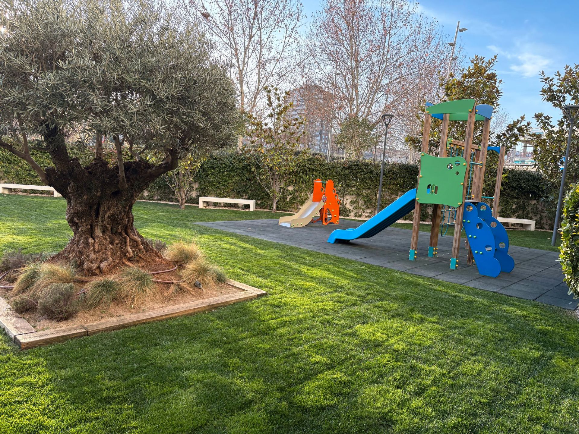 Garden of Flat to rent in  Madrid Capital  with Air Conditioner, Heating and Parquet flooring