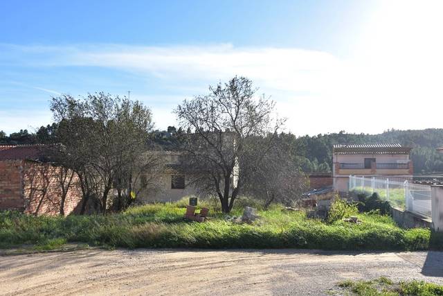 Terreno residencial en Venta en Calle Mayor, 26 en Valdeltormo