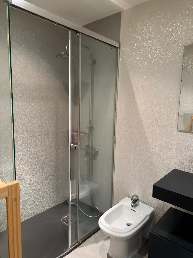 Baño de Dúplex en venta en Alcázar de San Juan con Aire acondicionado, Calefacción y Amueblado