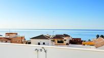 Vista exterior de Àtic en venda en Torrox amb Aire condicionat i Traster