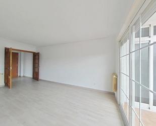 Living room of Flat for sale in Fuenlabrada  with Private garden, Terrace and Oven