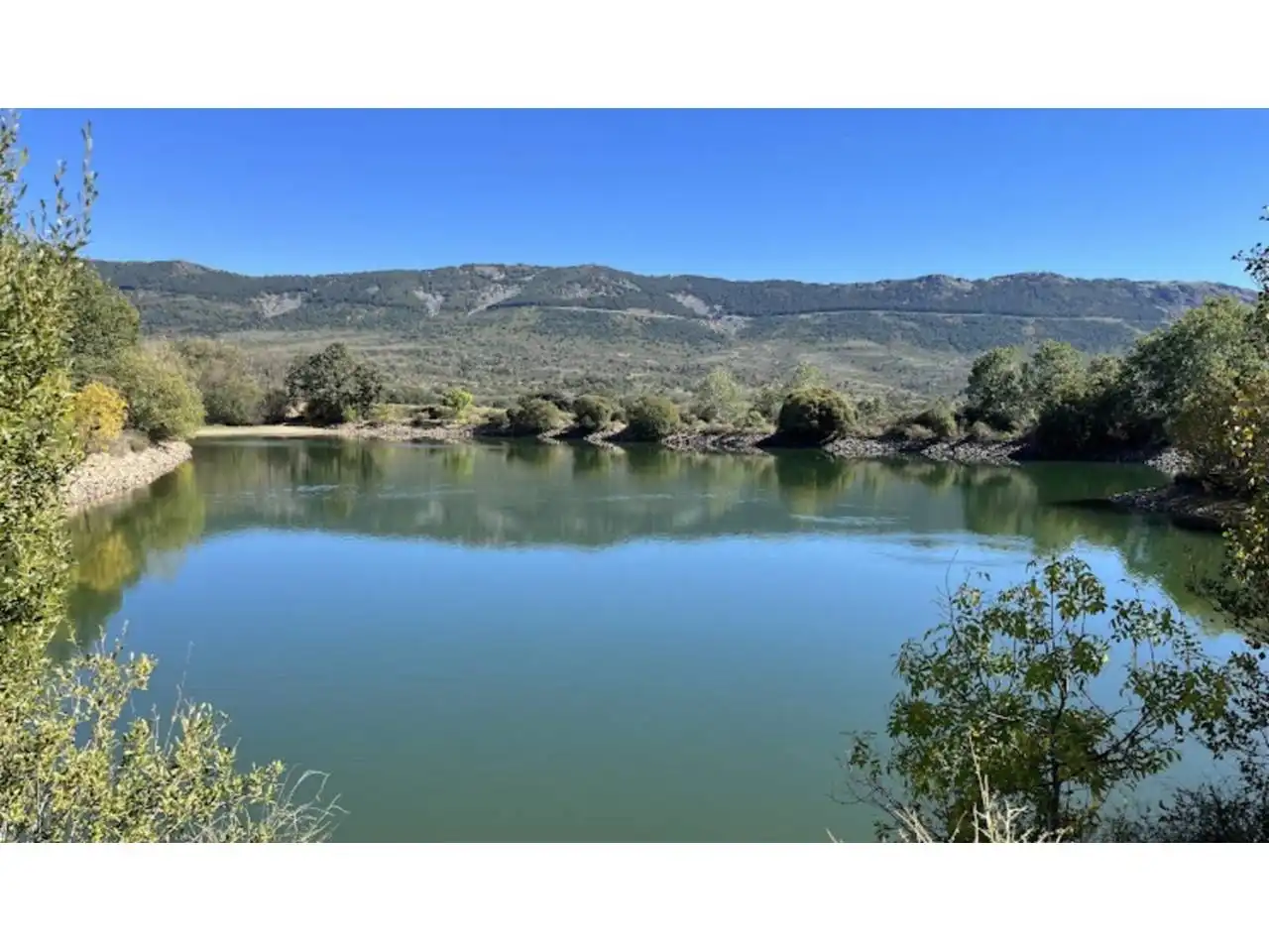 Vista exterior de Residencial en venta en Horcajo de la Sierra - Aoslos