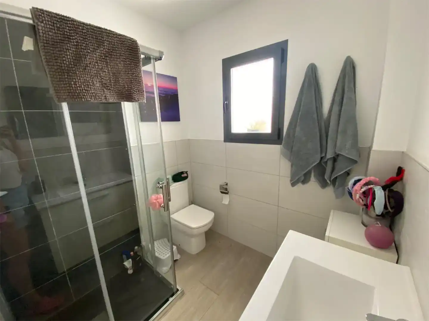 Badezimmer von Wohnung zum Verkauf in  Palma de Mallorca mit Klimaanlage, Privatgarten und Abstellraum