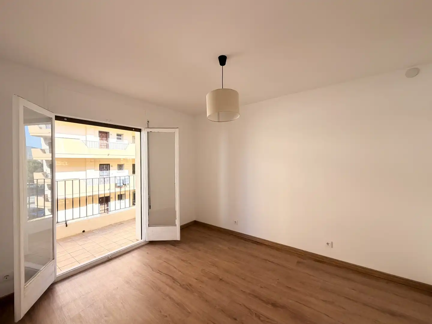 Habitación de Piso en venta en Roses con Calefacción, Jardín privado y Balcón