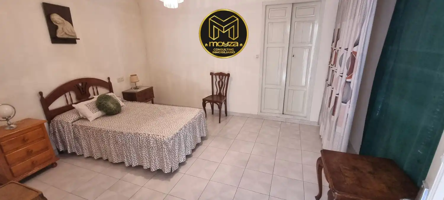 House with terrace for sale in Aguilar de la Frontera, imagen 9