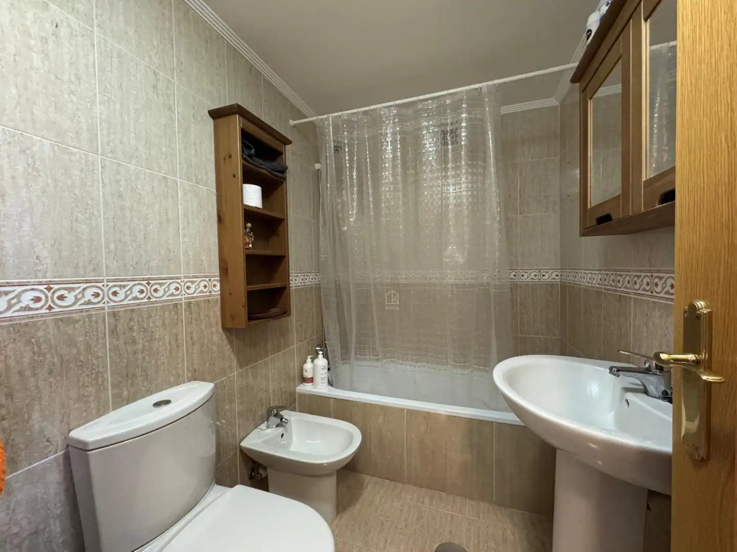 Baño de Piso en venta en Parres con Calefacción, Jardín privado y Trastero