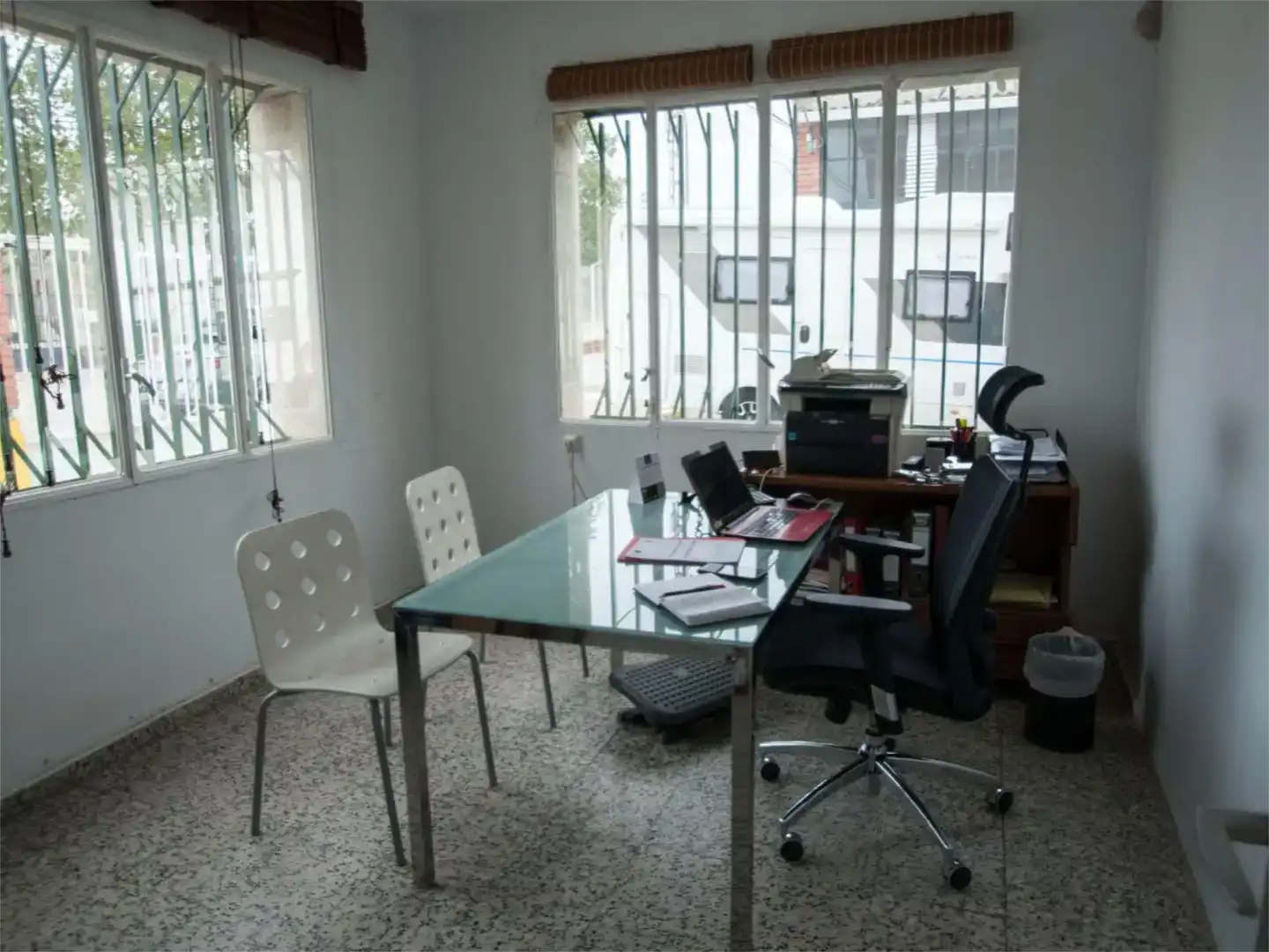 Büro zur Miete in Estación - Los Manantiales